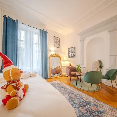 Διαμέρισμα Unterlinden 12 De Caractere Parking *