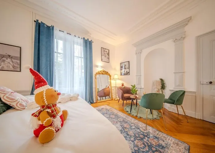 Διαμέρισμα Unterlinden 12 De Caractere Parking *